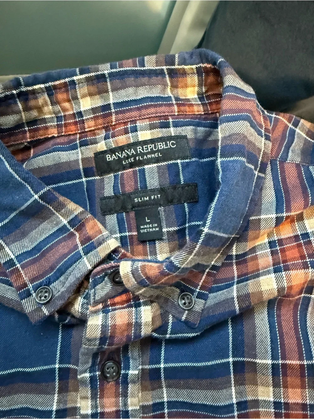 Flannel shirt lot- 4 shirts